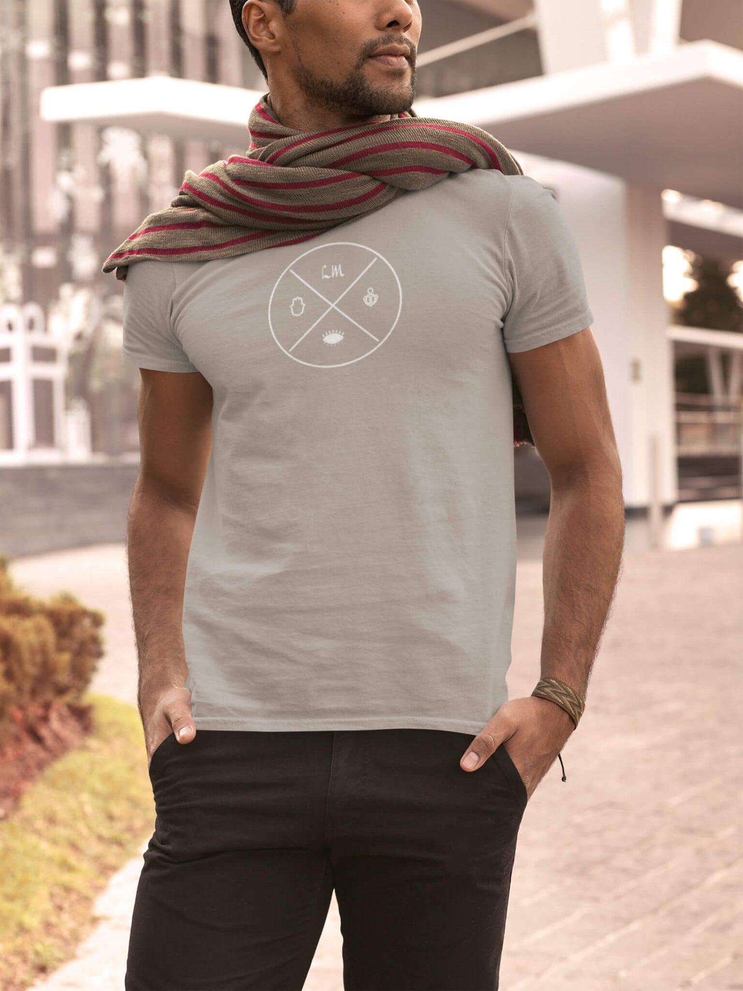 Logo T-Shirts in Farbe